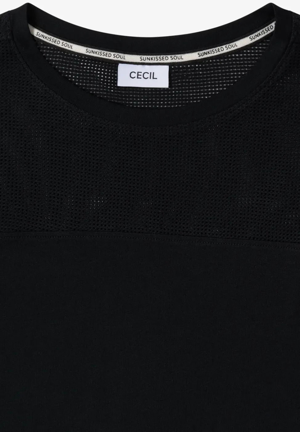 Shirt met boothals en mesh inzet
