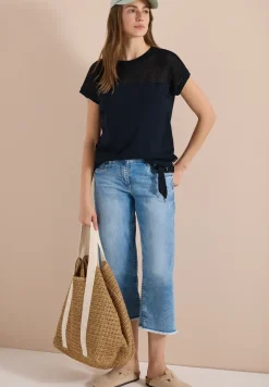 Shirt met boothals en mesh inzet