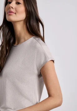 Shirt met boothals en schouderdetails