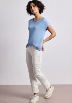 Shirt met boothals en schouderdetails
