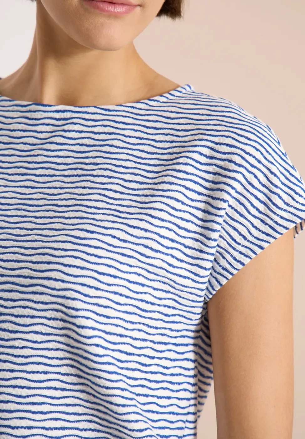 Shirt met boothals en strepen