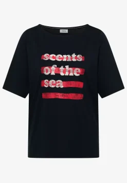 Shirt met boothals en tekst