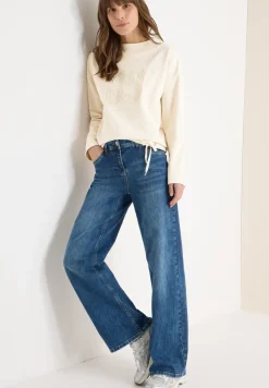 Shirt met borduursel