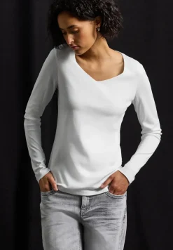 Shirt met carrée halslijn