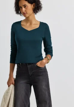 Shirt met carrée halslijn