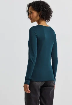 Shirt met carrée halslijn
