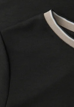 Shirt met contrastdetail