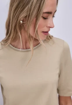 Shirt met contrastdetail
