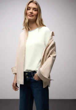 Shirt met contrastdetail