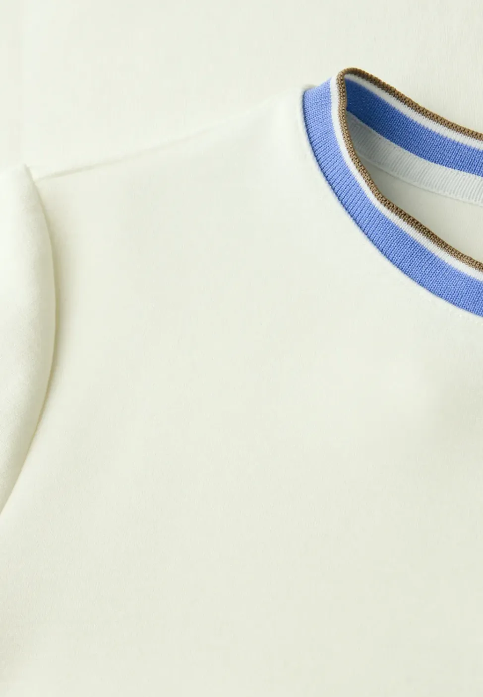 Shirt met contrastdetail