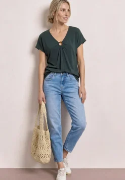 Shirt met decoratief detail