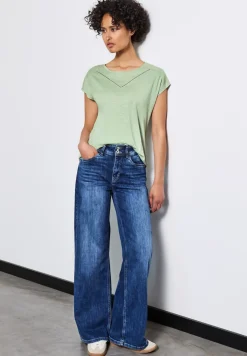 Shirt met decoratieve tape