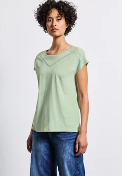 Shirt met decoratieve tape