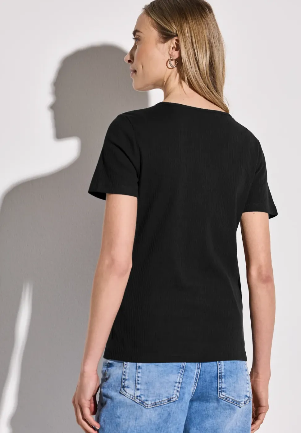 Shirt met decoratieve tape