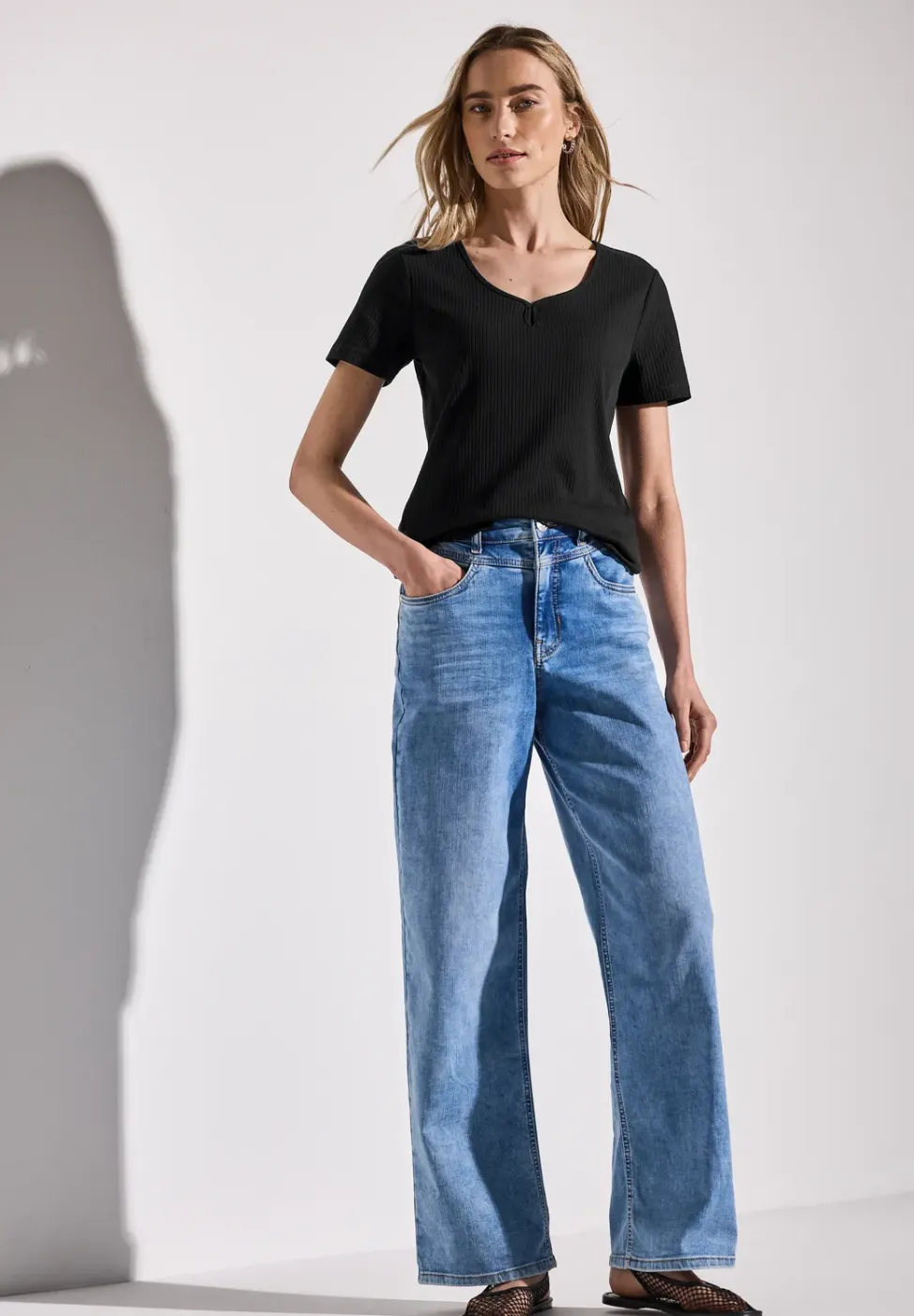 Shirt met decoratieve tape