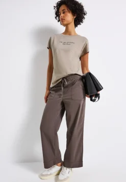 Shirt met edelstenen