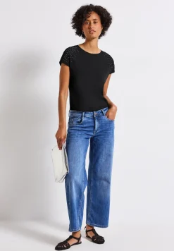 Shirt met edelstenen