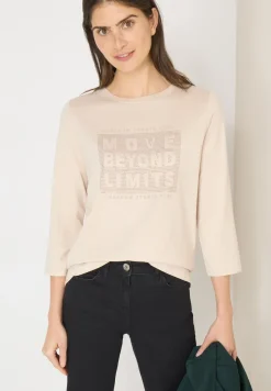 Shirt met edelstenen