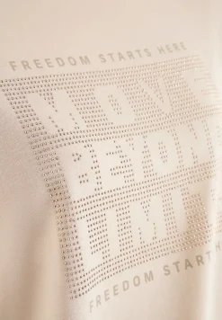 Shirt met edelstenen