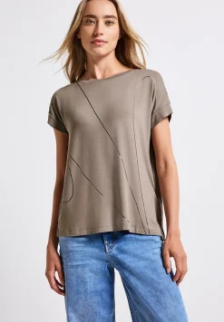 Shirt met fijne lijntjes
