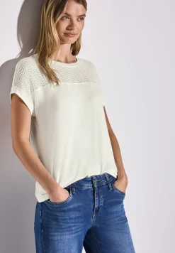 Shirt met gaatjesdetail