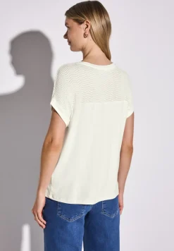 Shirt met gaatjesdetail