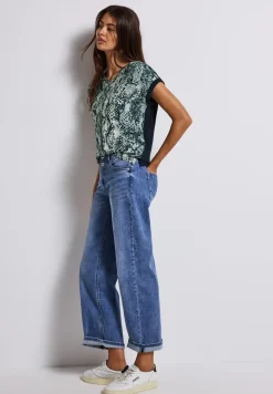 Shirt met gedessineerde V-hals