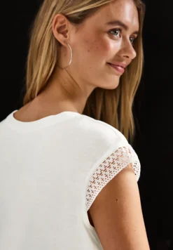 Shirt met gehaakte details