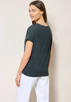 Shirt met geperforeerd patroon
