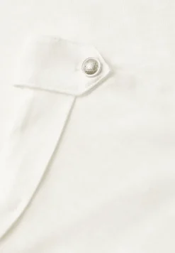 Shirt met gespleten hals en knoopdetails