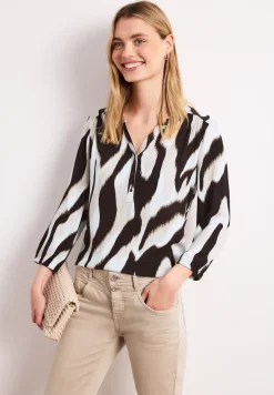 Shirt met gespleten hals en structuurmix