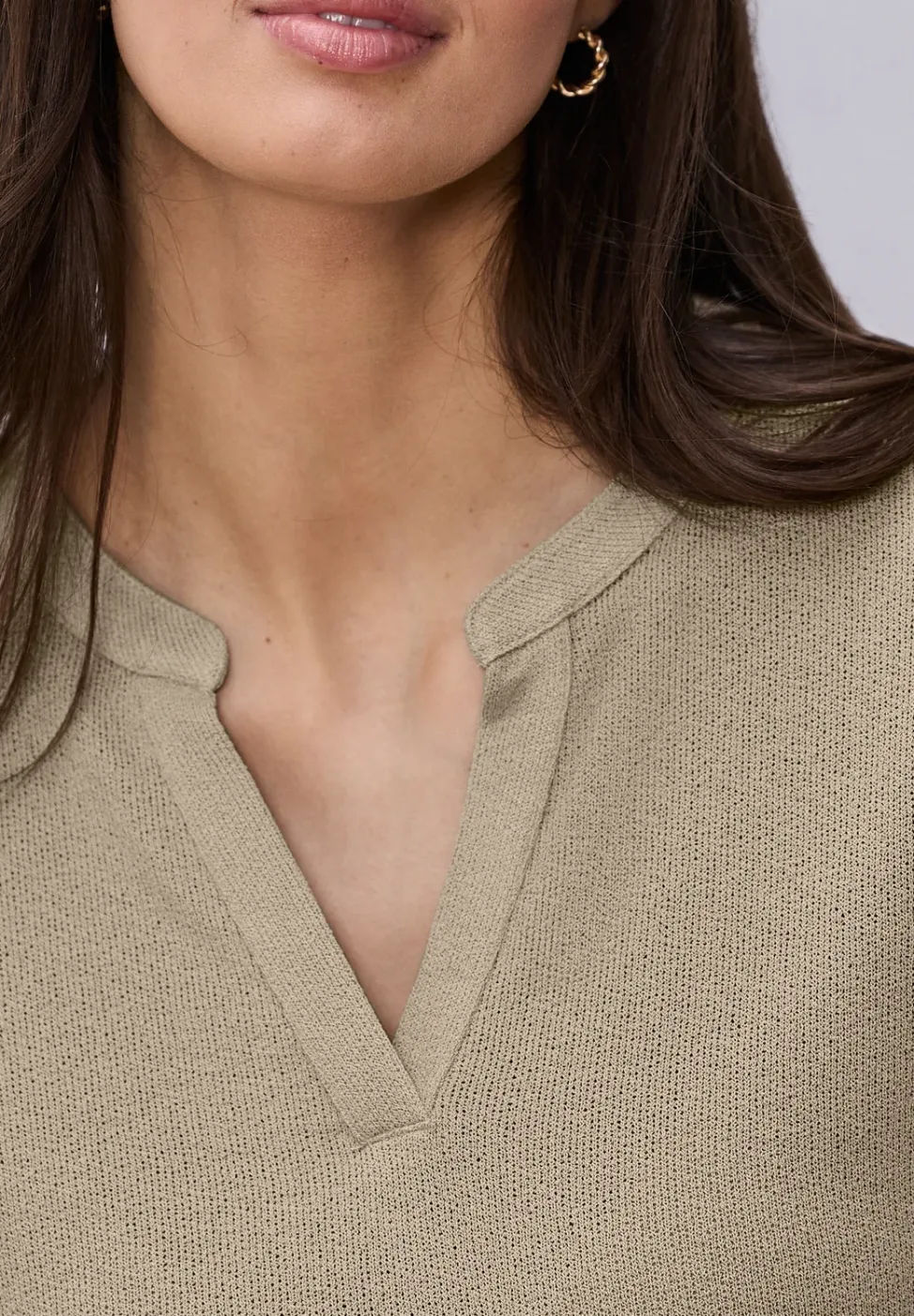 Shirt met gespleten hals in gebreide look
