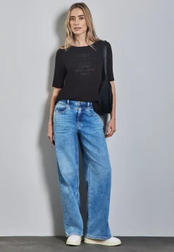 Shirt met glimmende tekst