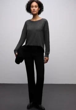 Shirt met glitterdetails