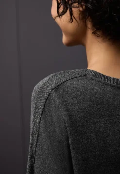 Shirt met glitterdetails