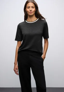 Shirt met glitterdetails