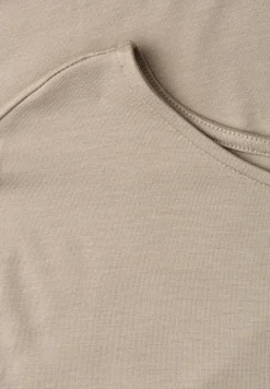 Shirt met hangende schouders en boothals