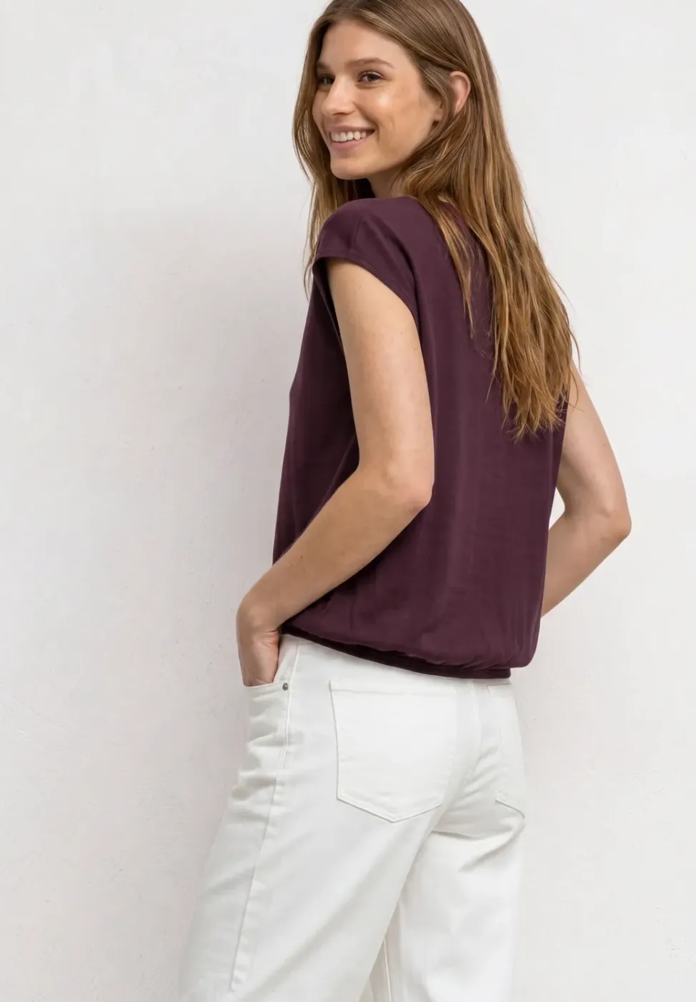 Shirt met hangende schouders en boothals