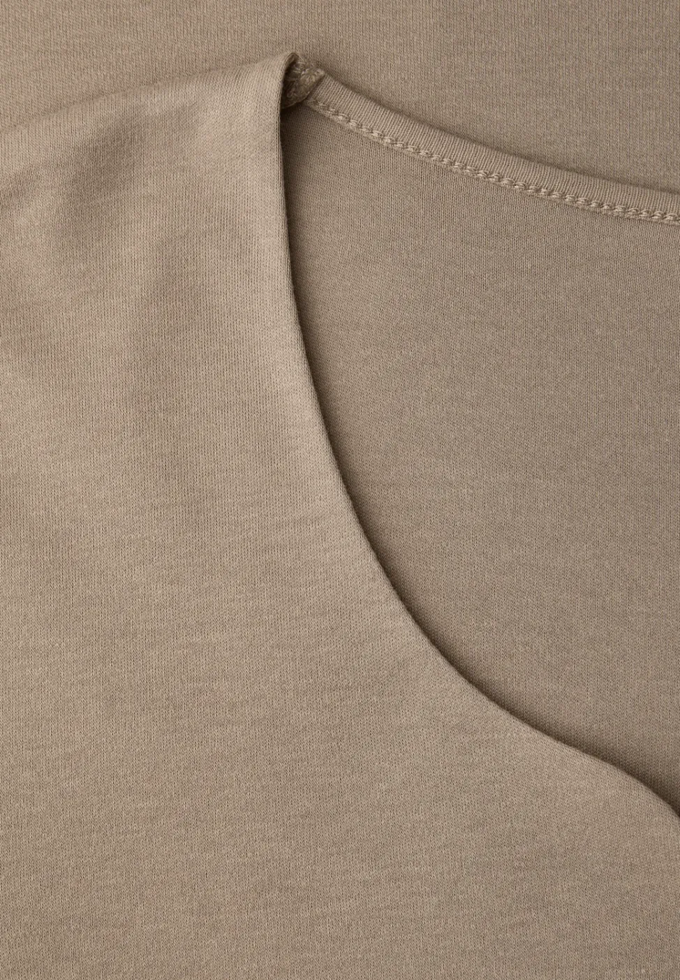 Shirt met hartvormige halslijn
