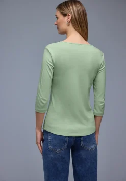 Shirt met hartvormige halslijn