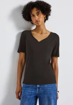 Shirt met hartvormige halslijn