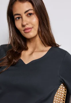 Shirt met hartvormige halslijn