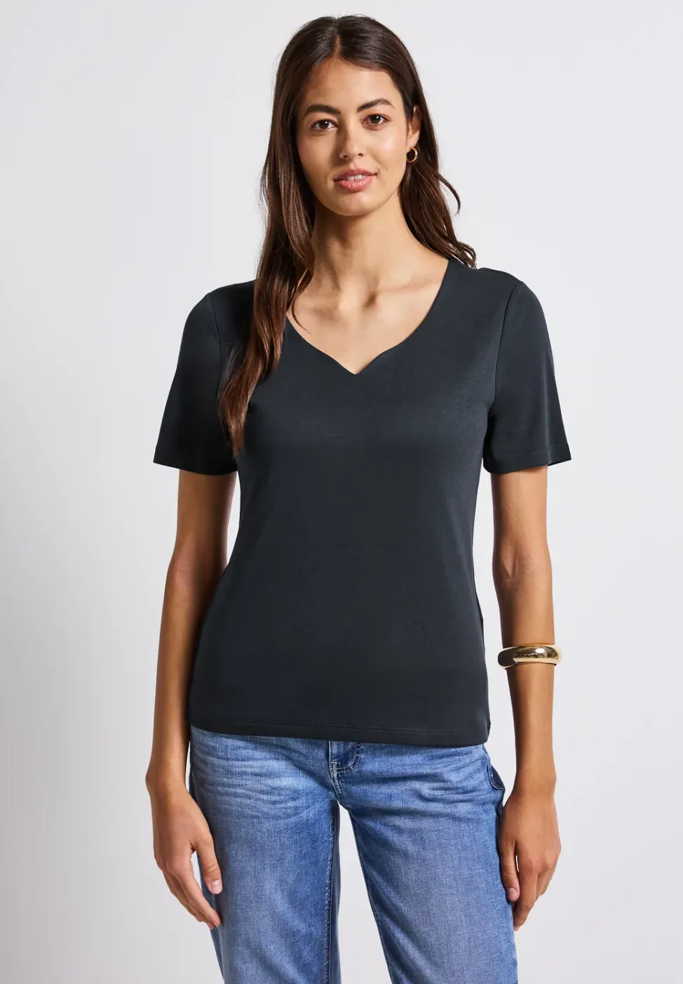 Shirt met hartvormige halslijn