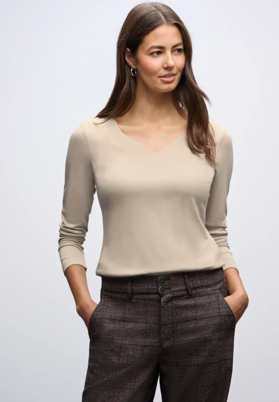 Shirt met hartvormige halslijn