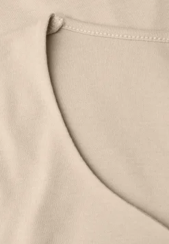 Shirt met hartvormige halslijn