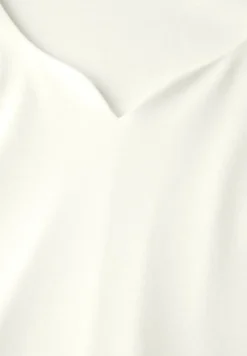 Shirt met hartvormige halslijn