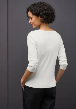 Shirt met hartvormige halslijn