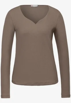 Shirt met hartvormige halslijn