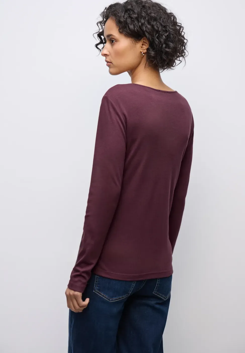 Shirt met hartvormige halslijn