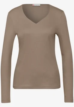 Shirt met hartvormige halslijn